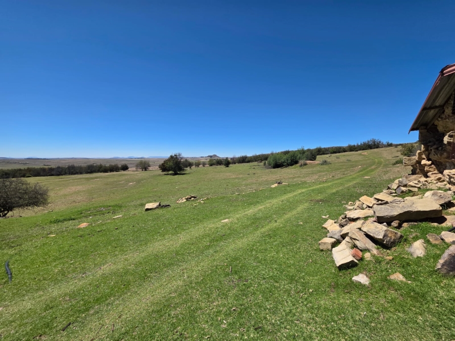 8 Bedroom Property for Sale in Bethlehem Rural Free State